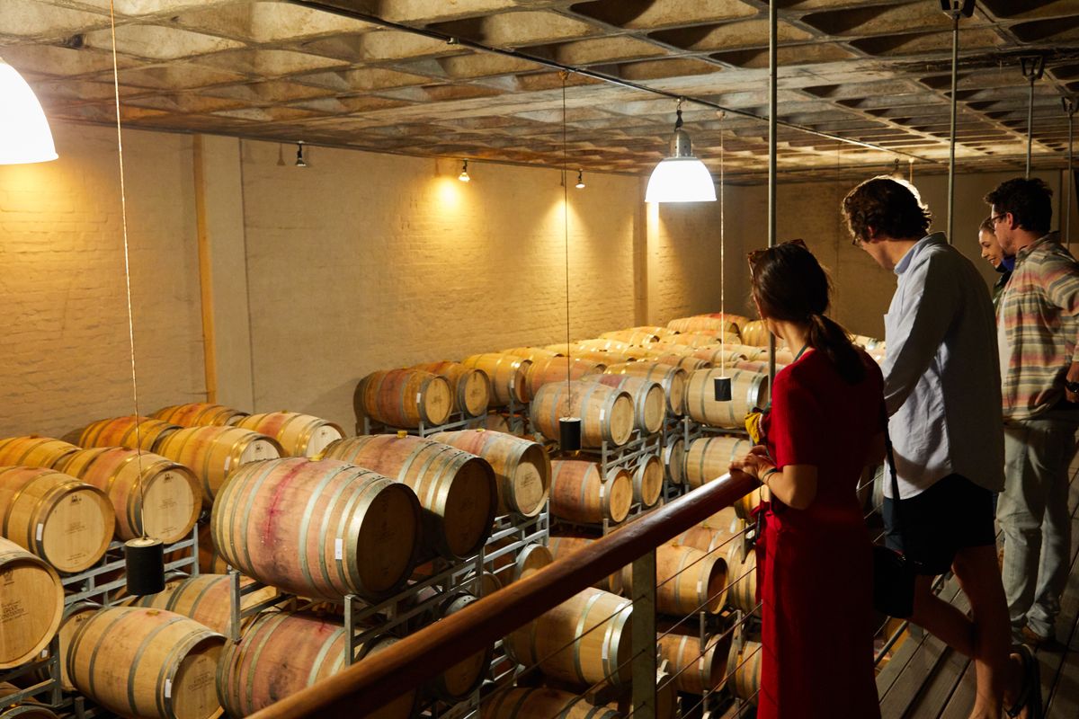 Barossa Valley hop-on hop-off wine tour bus